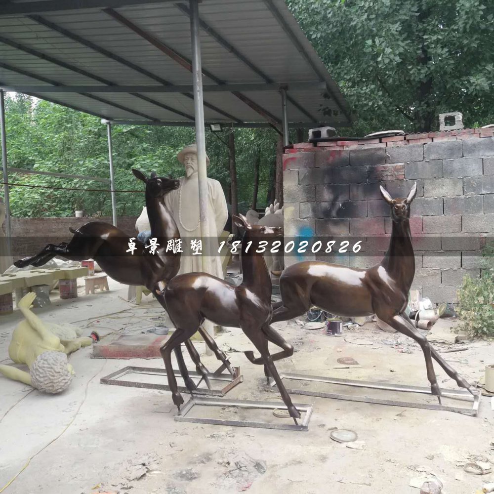 奔跑的鹿銅雕，公園動物銅雕